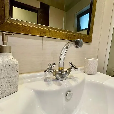 Bellavista Center Apartment *